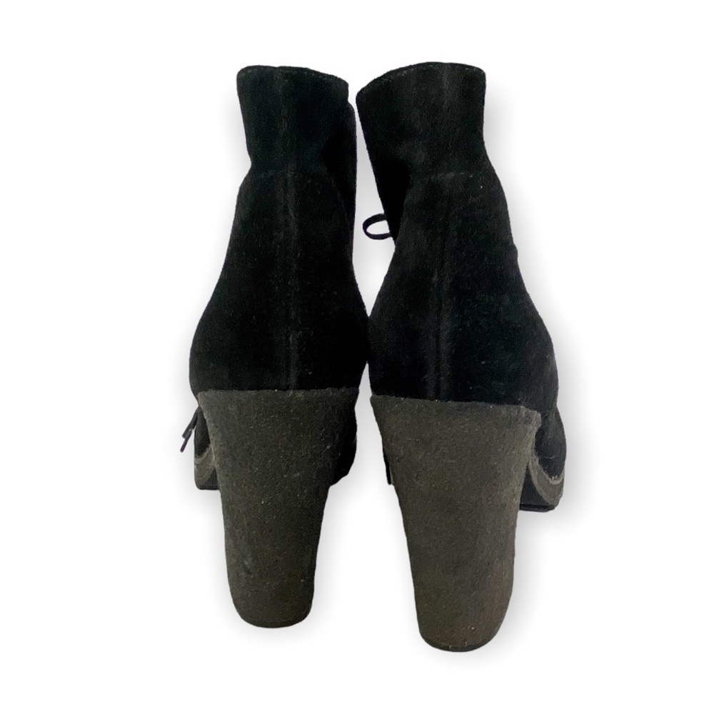 Prada Black Suede leather Chucker Boots, Platform Crepe Heel, Size 38.5 EU - Picture 6 of 10